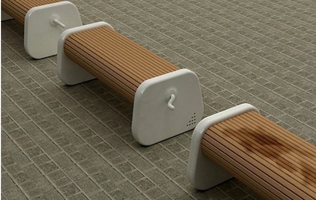 30 Insanely Clever Innovations That Need To Be Everywhere Already - Benches that you can turn to always have a dry seat.