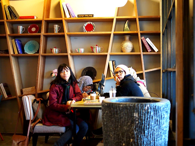 10 days around south korea: coffee shop 10 days around south korea: coffee shop