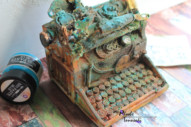 Mixed media rusty typewriter by Phoebe Tonosaki