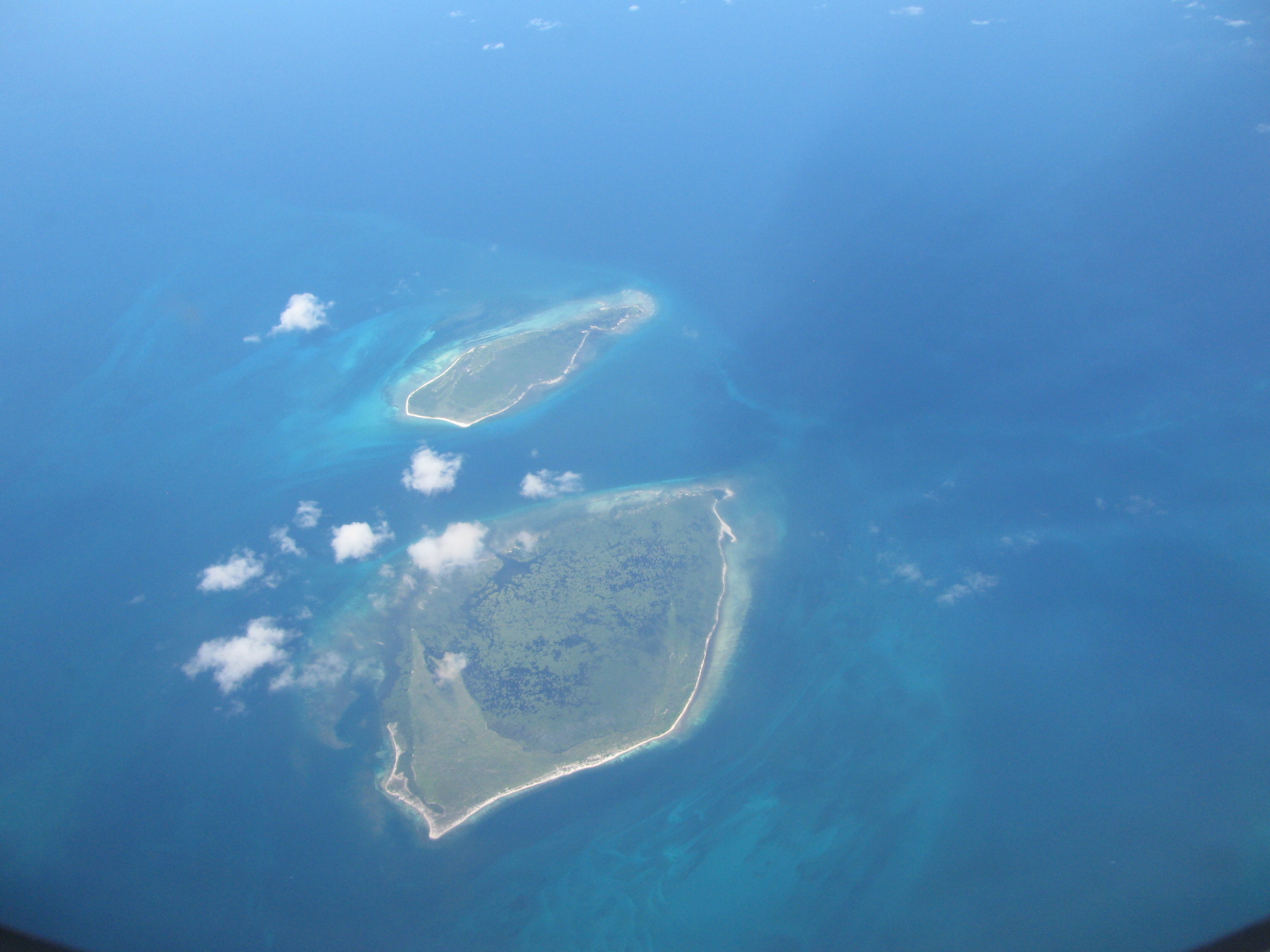 Boat on Shore! The SULU Archipelago!