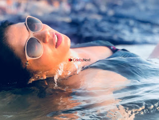 Kavita Kaushik in Bikini Vacation ~  Exclusive Galleries 004