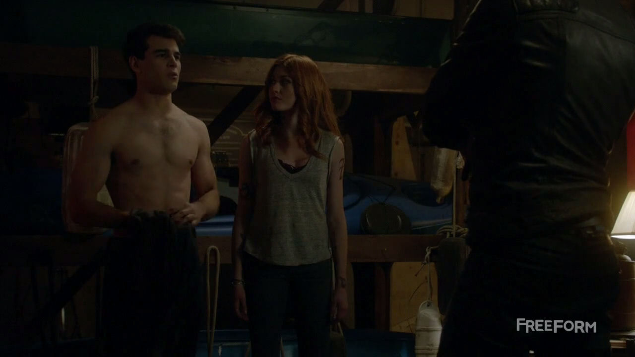 Shadowhunters: The Mortal Instruments main cast member Alberto Rosende was ...