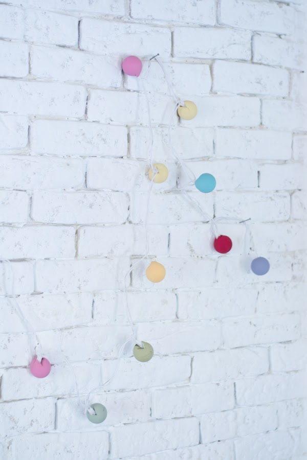 Guirnalda luces ping pong colores