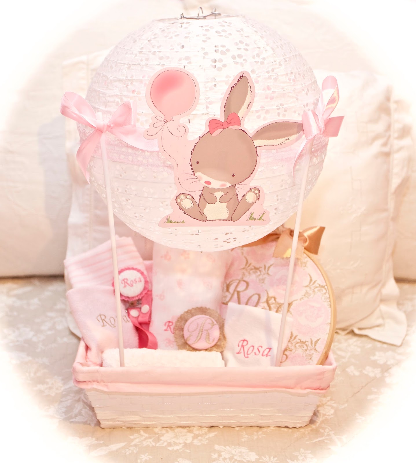 EL VESTIDOR DE MI PRINCESA CESTAGLOBO PARA EL BAUTIZO DE ROSA EL VESTIDOR DE MI PRINCESA CESTAGLOBO PARA EL BAUTIZO DE ROSA