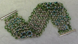 Reversible blue, green and light pink braclet