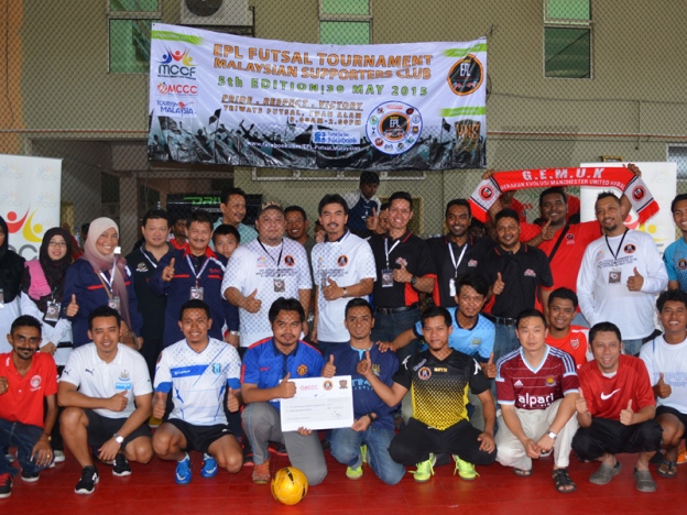 Penyokong EPL Malaysia berentap Penyokong EPL Malaysia berentap termasuklah Toon Army Malaysia