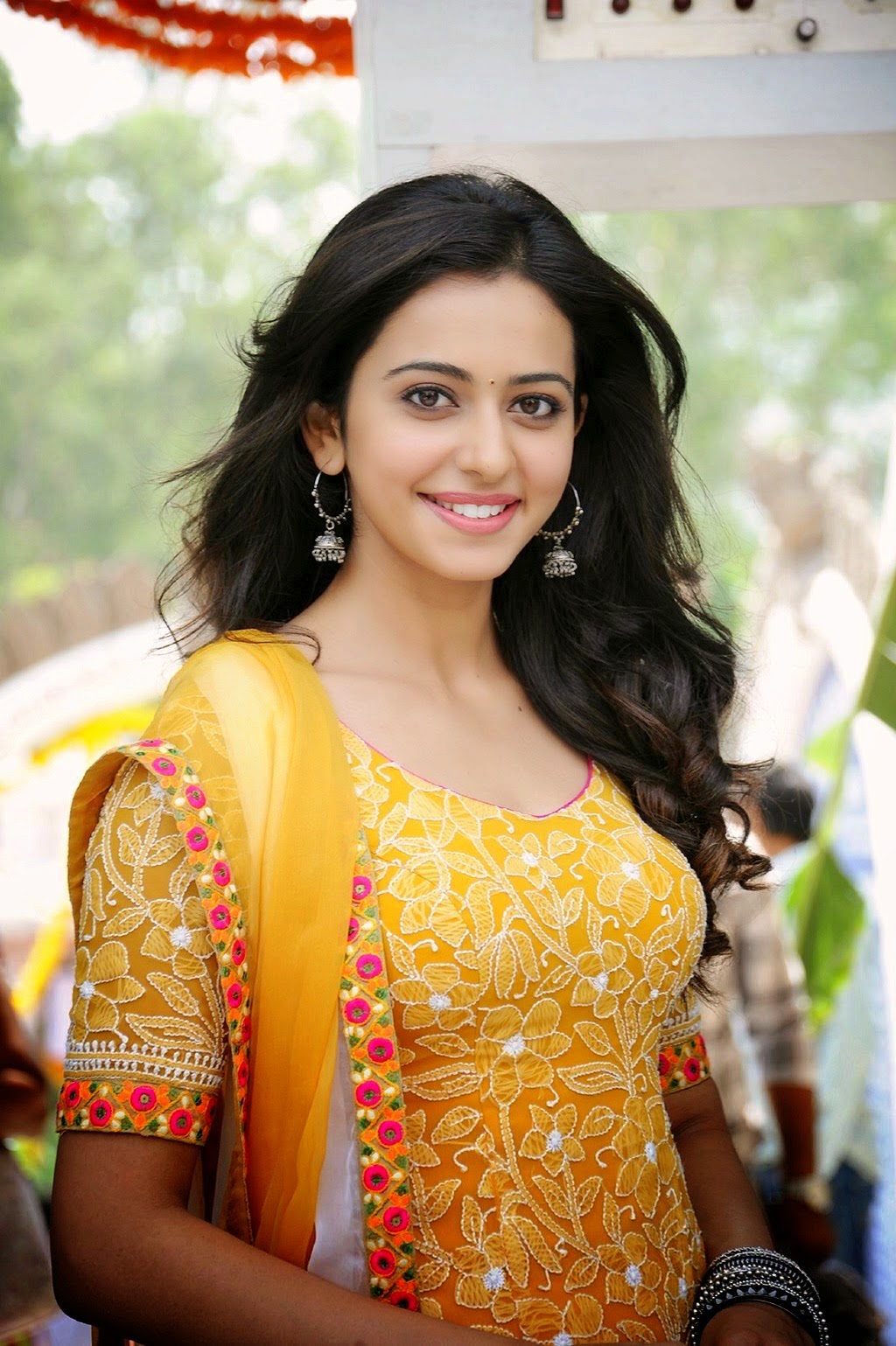 Rakul Preet Singh Gorgeous Actress | Know Rare