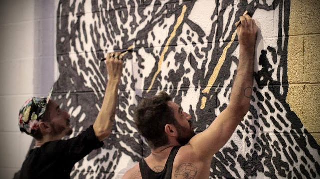 Street Art By American Urban artists Cyrcle And French singer Woodkid in Los Angeles, USA. 3