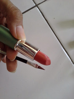 wardah exlusive lipstik nomor 33 peach brown featuring