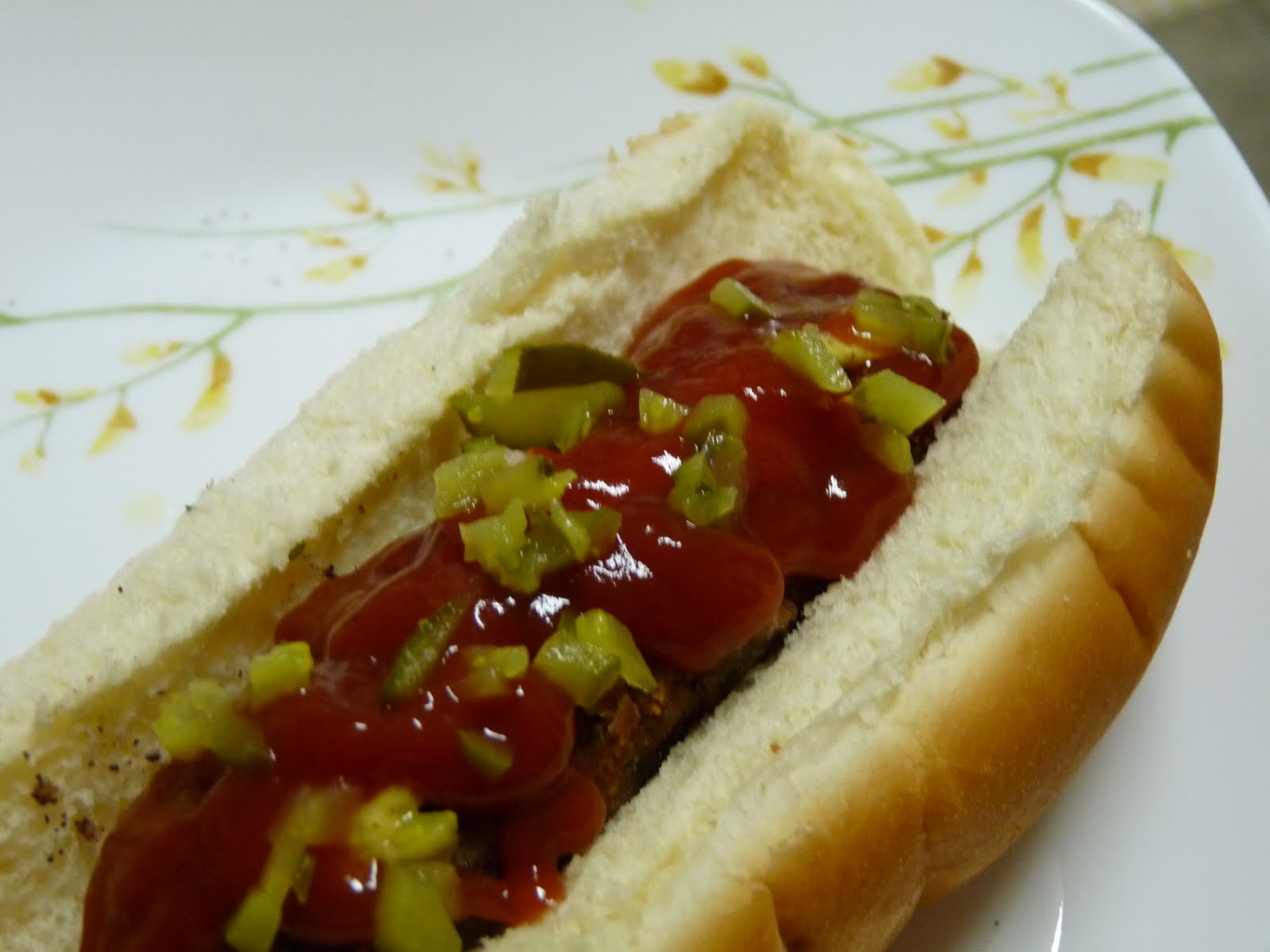 Pasta and Paratha Veggie Hot Dog