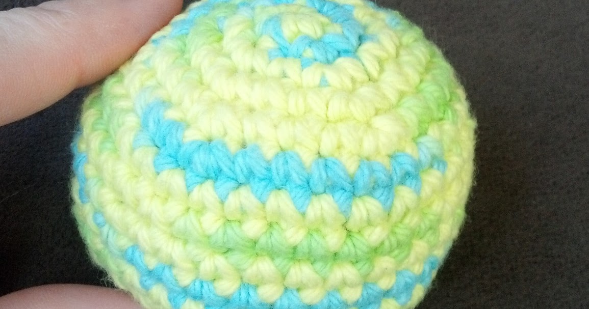 flowers-creations-hacky-sack-crochet-pattern
