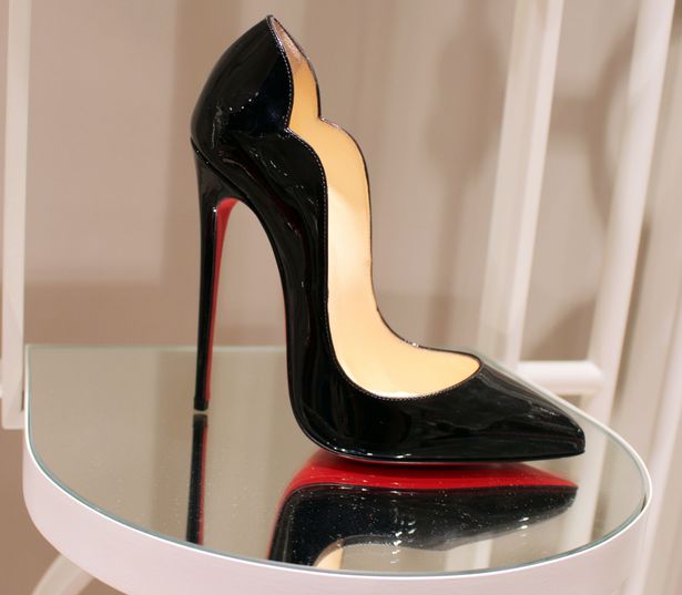 Who Was The First Designer To Have Red Soles Shoes Who Was The First Designer To Have Red Soles Shoes