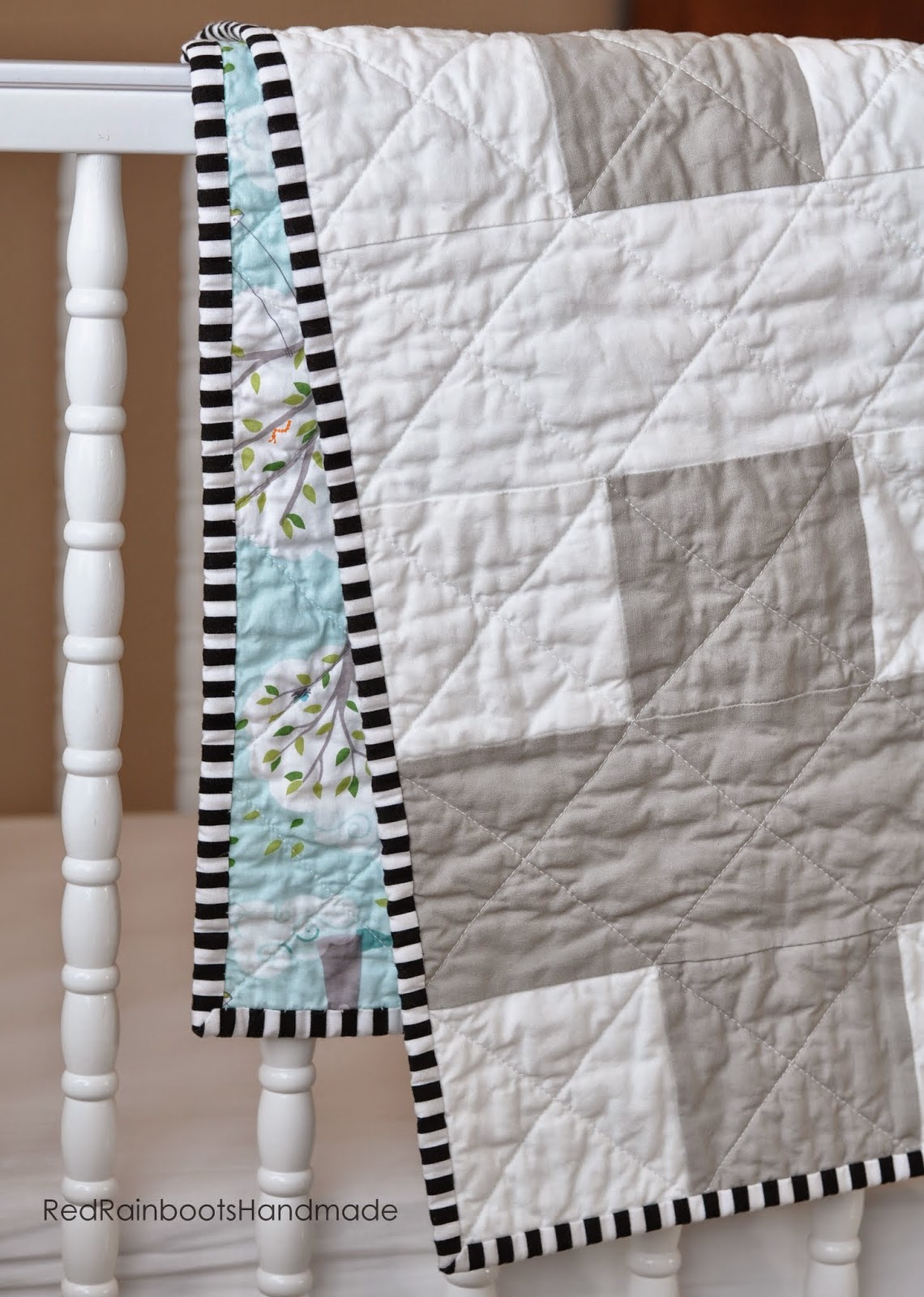 http://redrainbootshandmade.blogspot.com/2015/01/baby-quilts.html