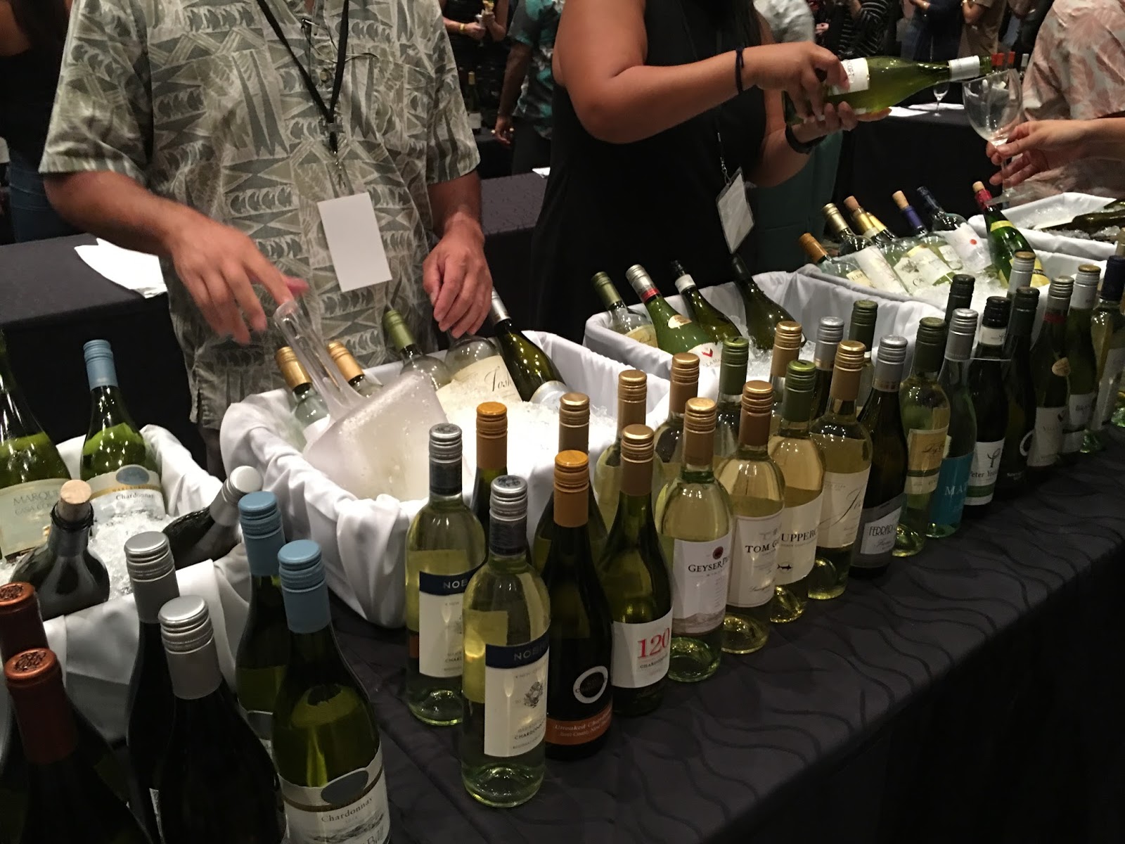 GREAT EATS HAWAII CHOPSTICKS AND WINE 2016