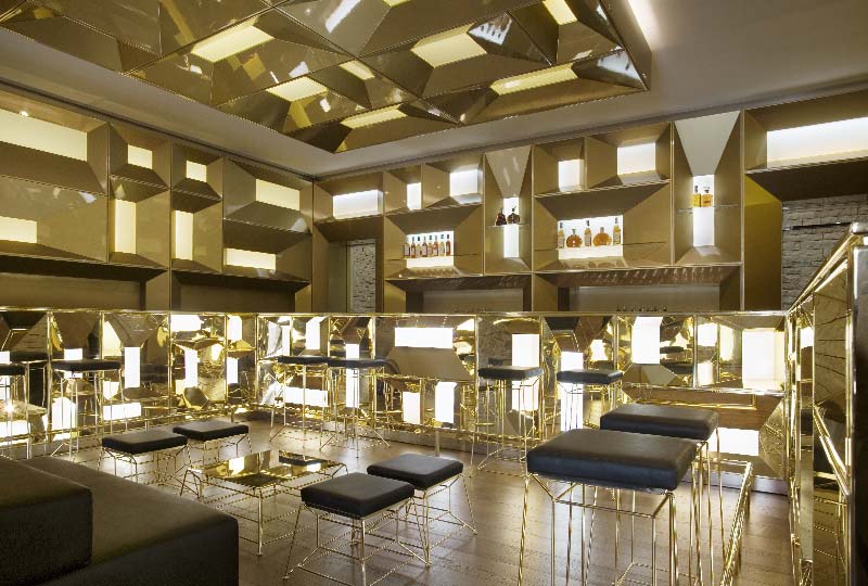 Quattro ristoranti per celebrare l’arte dell’ospitalità firmati Piuarch Ristorante Gold a Milano, ©Andrea Martiradonna