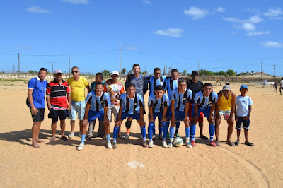 Primeiro Mini campo – esporte solidário da Liga Comunitária desportiva de Diogo Lopes