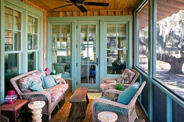 A few fresh ideas for the design of a porch