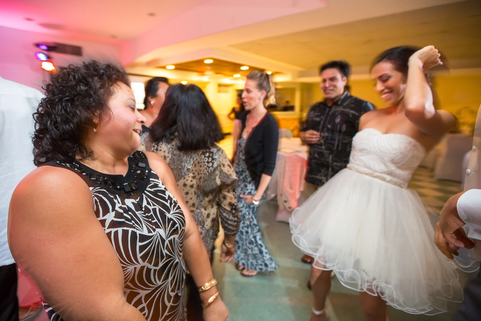 Hawaii weddings essay picture