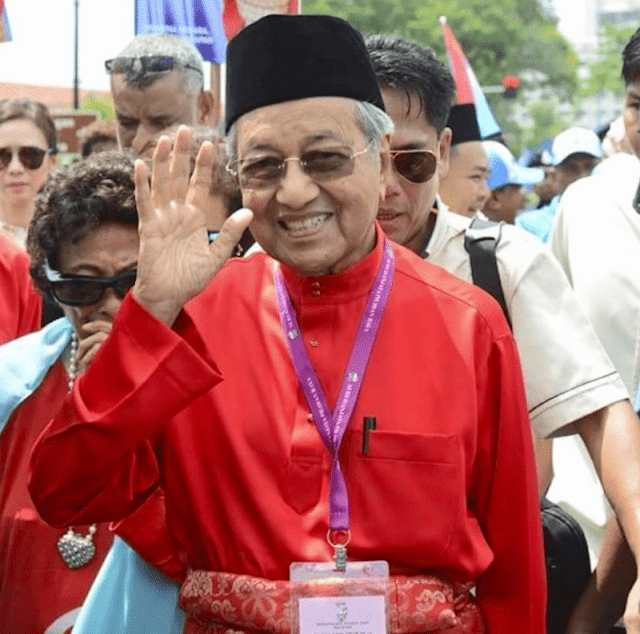 5 Barangan Tun Mahathir Menjadi Viral