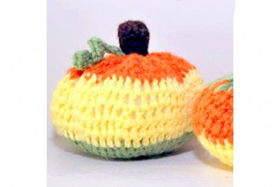 free Crochet patterns for Halloween Pumpkins!