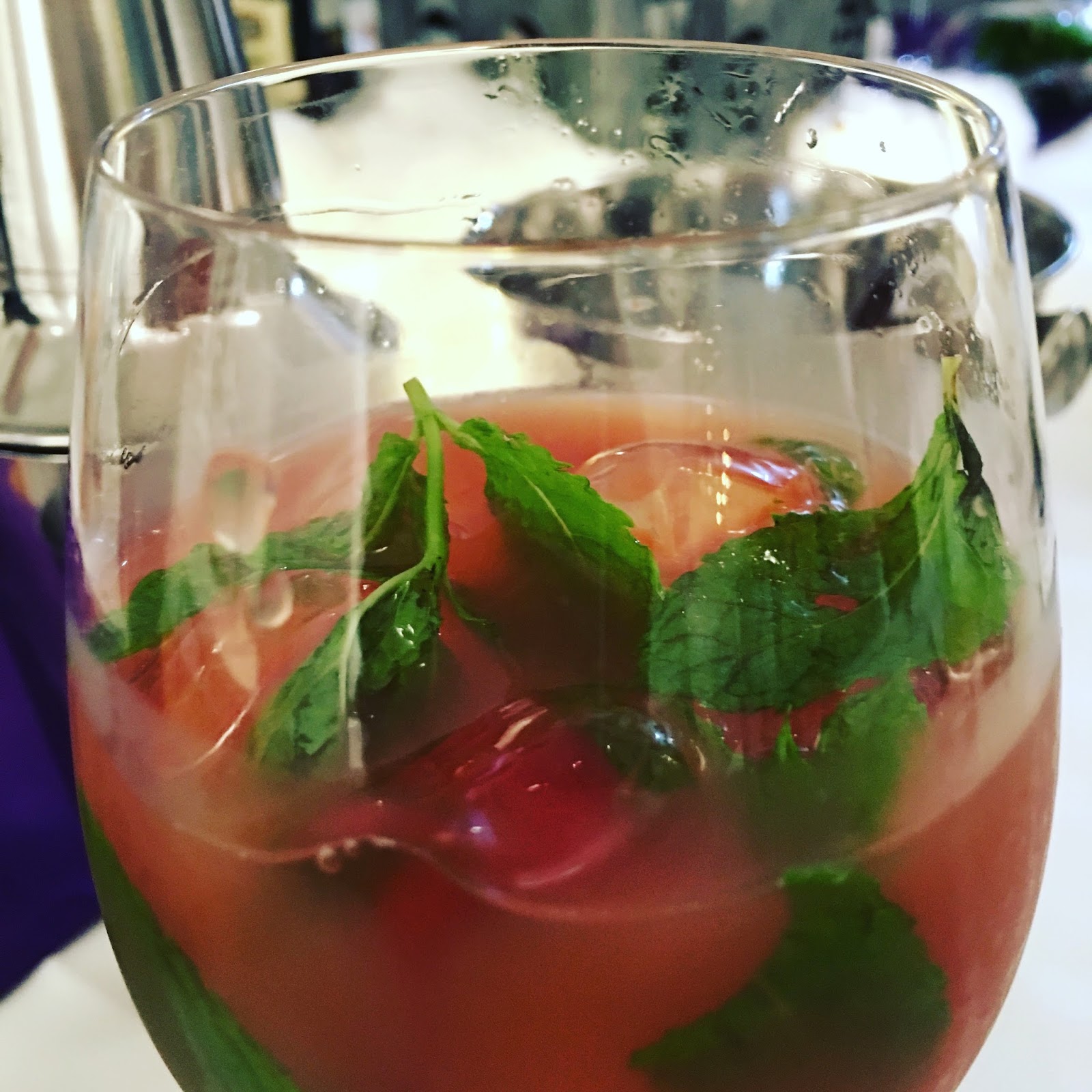 Fun fizz, wonderful wine and Christmas cocktail recipes from Asda