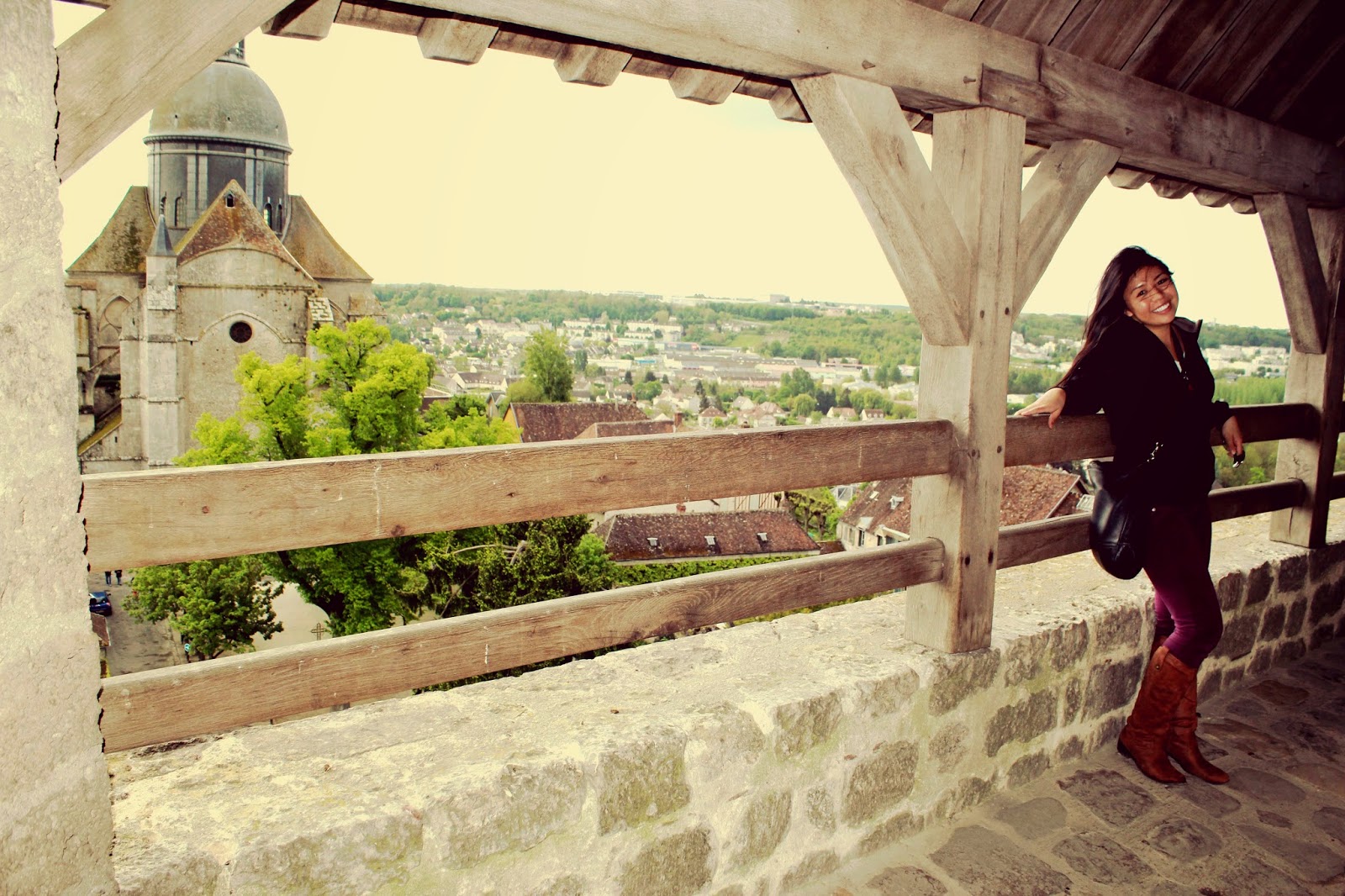 Unveiled Face France Throwback