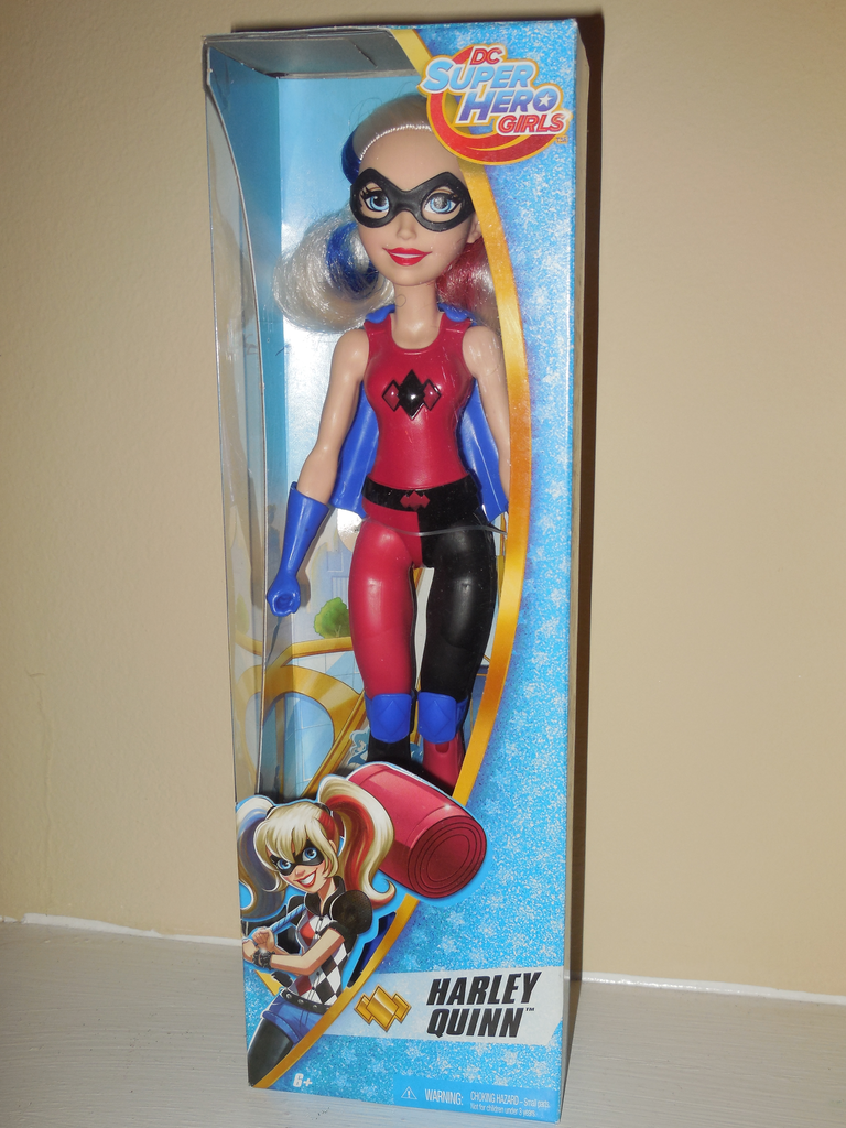 DC Super Hero Girls Hero Action Harley Quinn Doll 