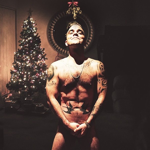Robbie Williams y su peculiar postal navideña 