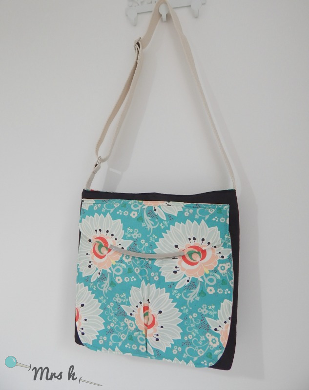 Blog - {How to} Big Pocket Tote Sewing Patterns by Mrs H