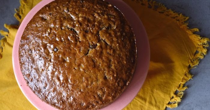 Date and Walnut Cake