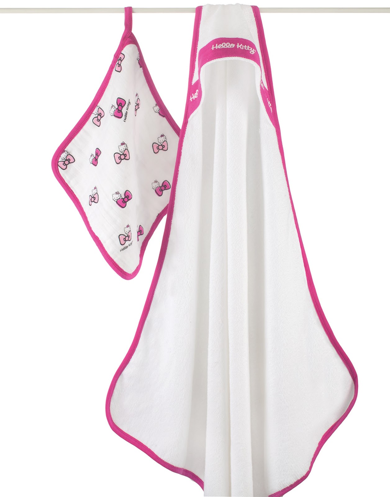 CLB ♥ aden + anais Hello Kitty collaboration CHIC LITTLE BABY