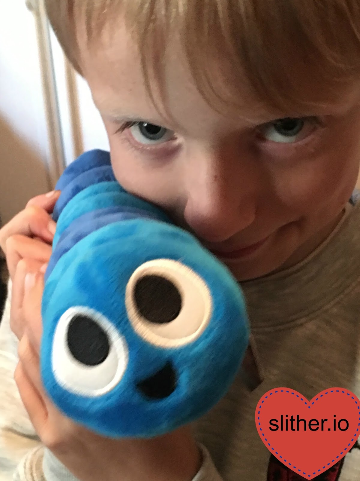 Slither.io Review  Mobile – The Gamer With Kids