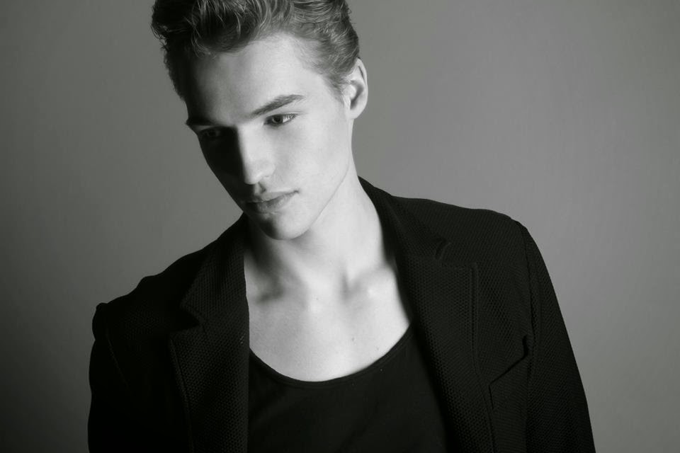 Beauty and Body of Male : Trevor Stines