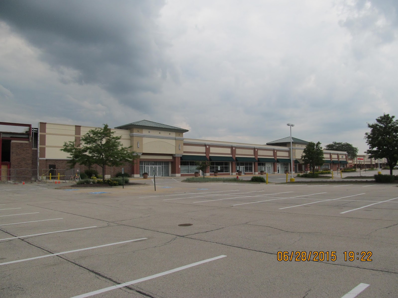 Trip to the Mall Deerbrook Mall is Now Closed