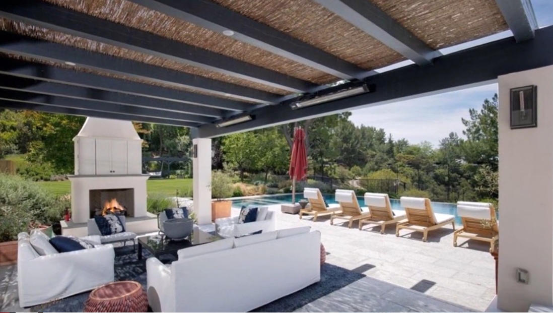 12 Photos vs. Justin Bieber & Hailey Baldwin $25.8 Million Beverly Park Mansion Interior Design Tour