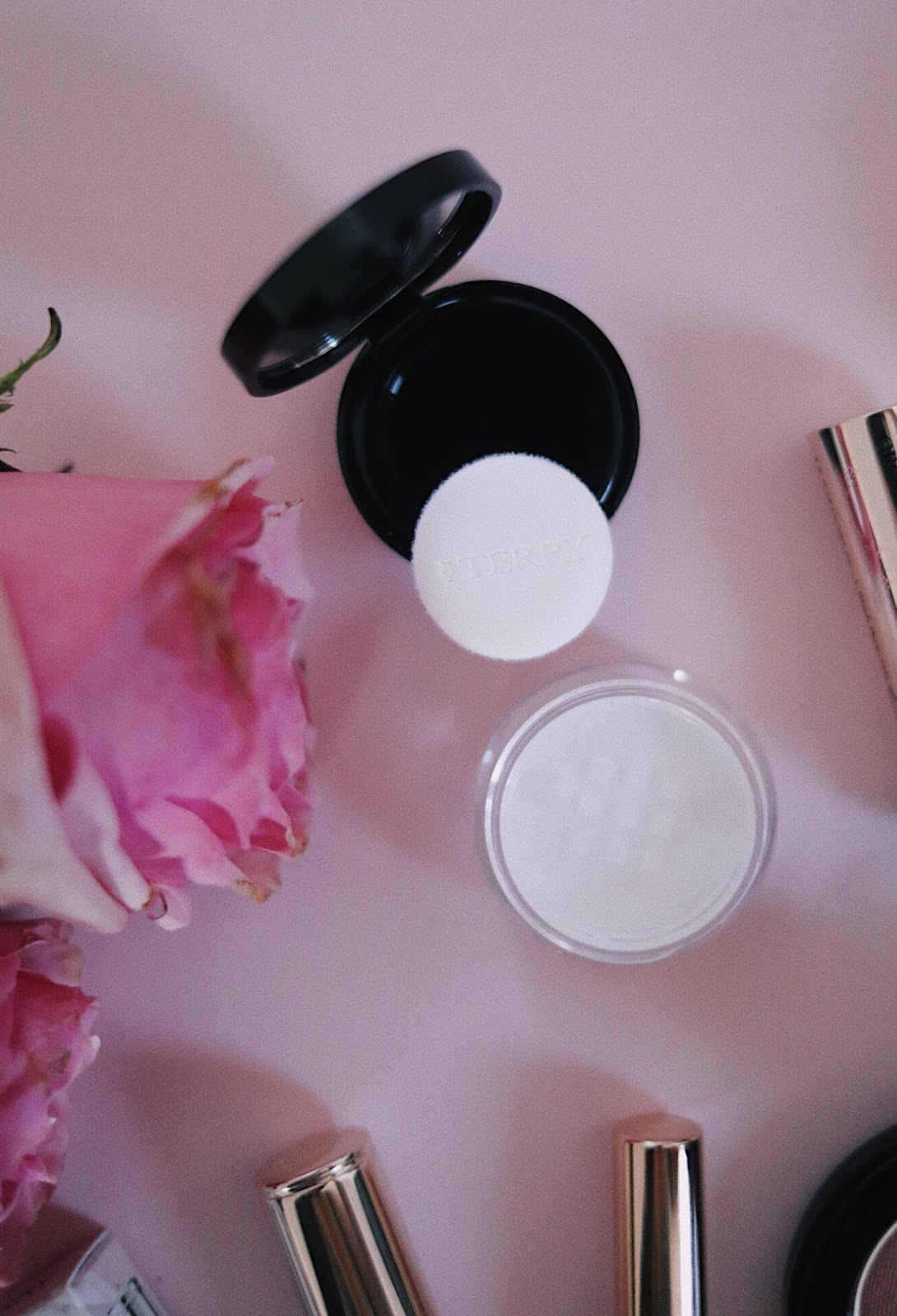 BY TERRY , TRAVEL SIZE , FORMAT VOYAGE , mascara Terrybly,Ombre Blackstar,Compact-Expert Dual Power,Baume de Rose , Hyaluronic Hydra Power , rose mademoiselle , rosemademoiselle , blog beauté , Paris , revue , avis ,