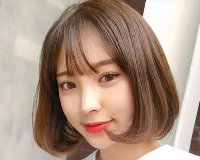 Tóc nhuộm nâu, uốn hình chữ C nhung mau toc ngan dep 2019