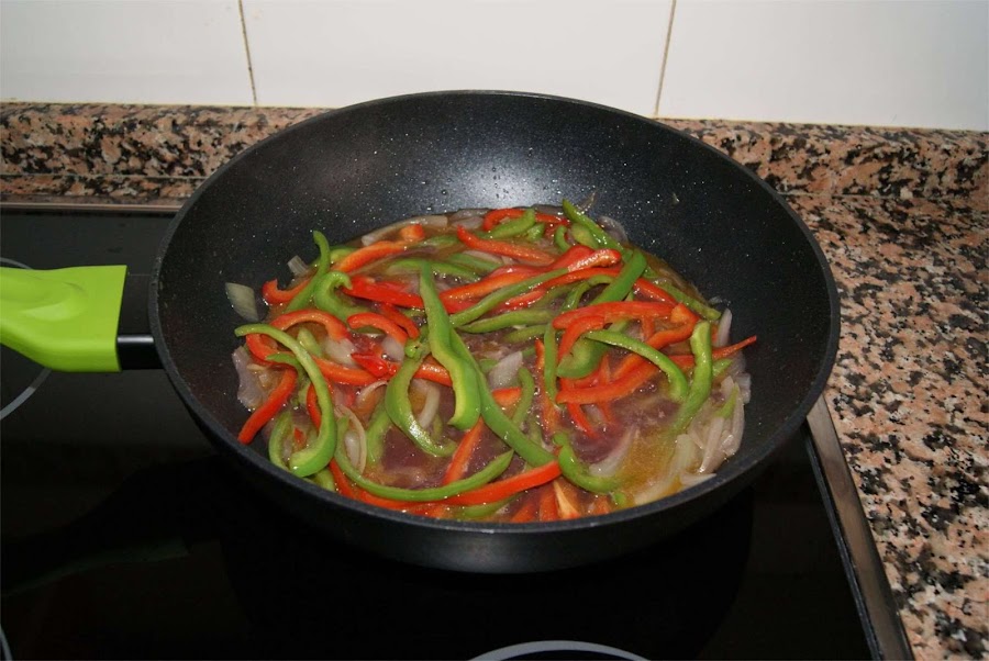 receta de pavo con pimientos al curry paso 4