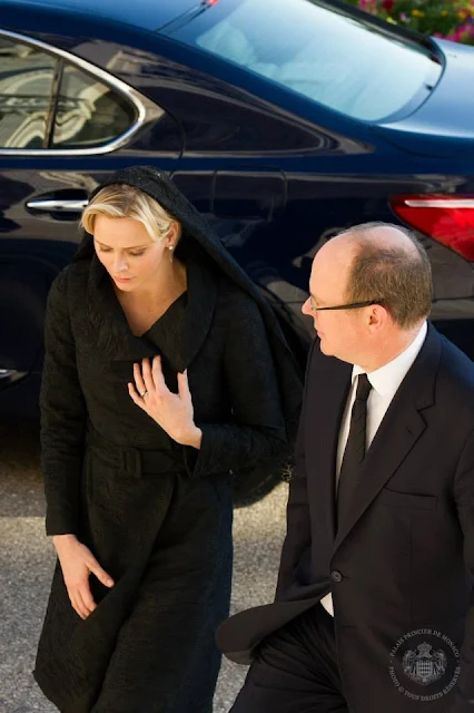 Princess Charlene, Princess Caroline, Prince Albert II and Princess Stephanie attends a mass to honor the 10 year anniversary of the death of Prince Rainier III at the Monaco Cathedral