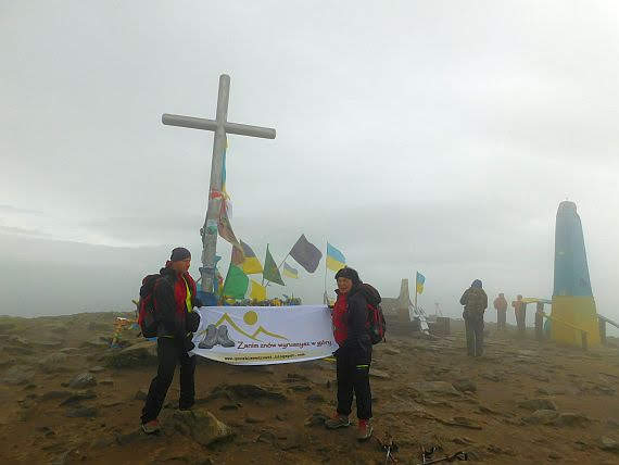 Howerla (2061 m n.p.m.).