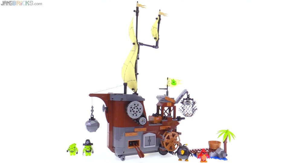 JANGBRiCKS LEGO reviews & MOCs: LEGO Angry Birds Piggy Pirate Ship review!  75825