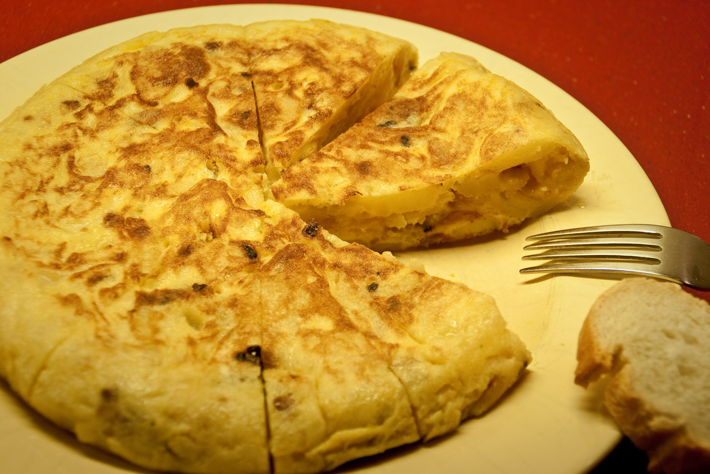 Tortilla+de+patata-7+red.jpg