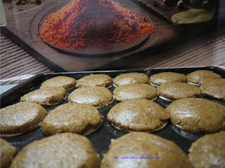 Lebkuchen+17 Frau Rosenfräulein Mit Rosen Delikat Essen https://rosenprodukte.com elisenlebkuchen