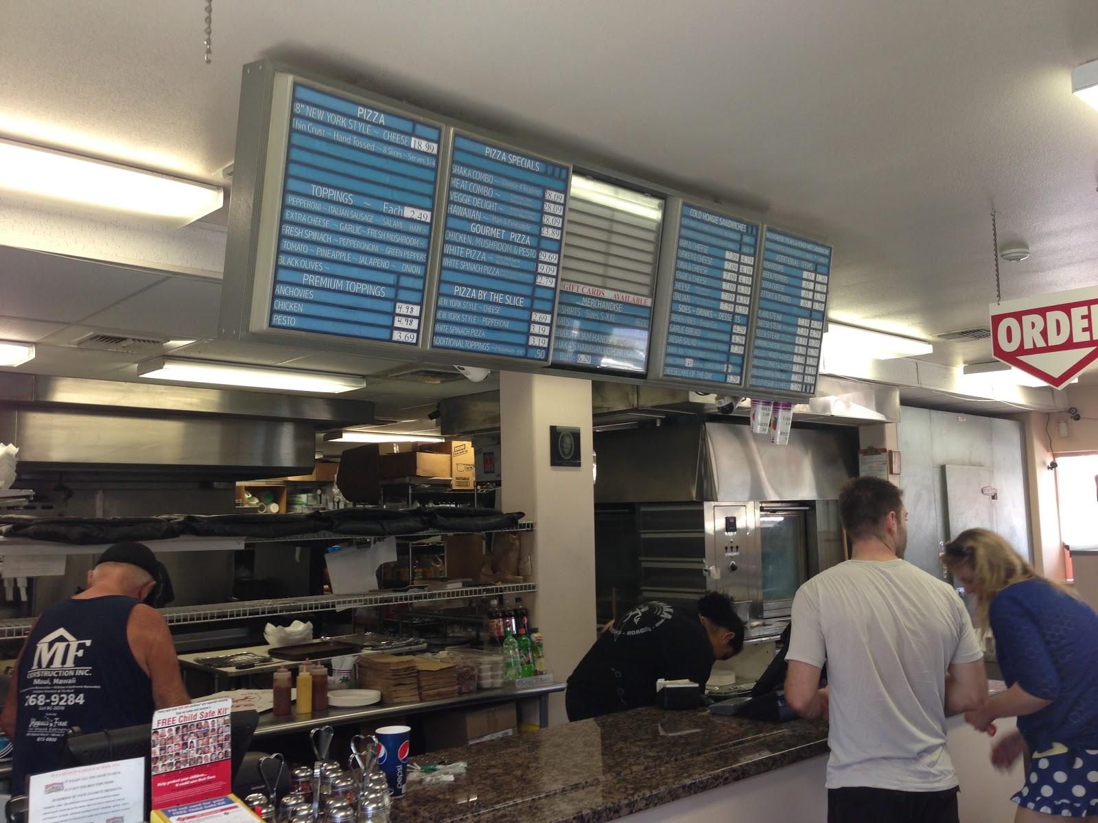 GREAT EATS HAWAII SHAKA PIZZA KIHEI, MAUI