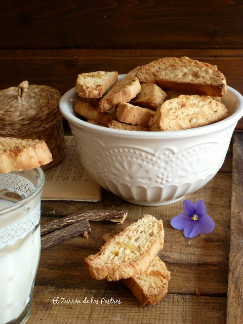 Biscottis De Regaliz Y Naranja Confitada
