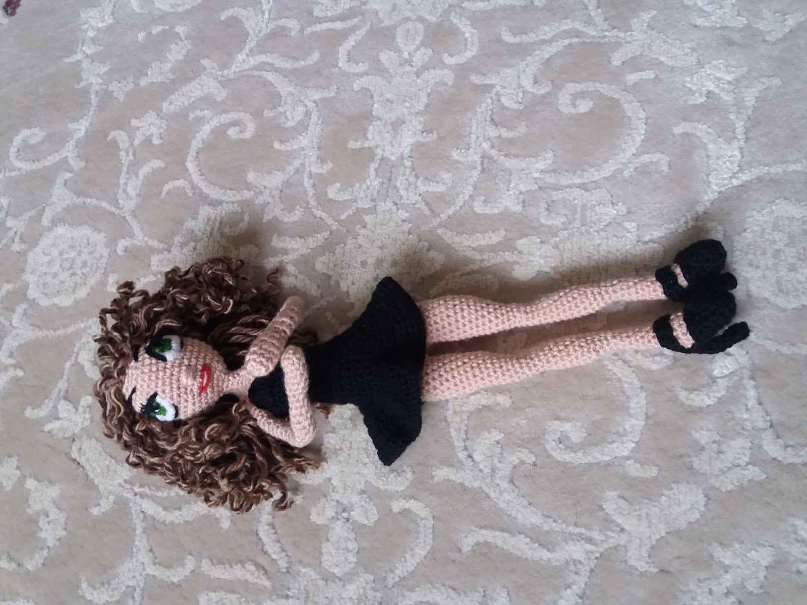 nerminin saglıklı oyuncakları Amigurumi barbie bebek