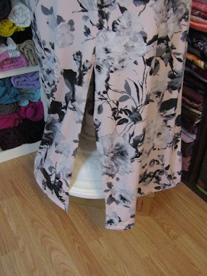 Pink Gray rose print ITY Knit Tank Dress www.sewplus.blogspot.com