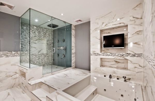 Shower cabin with hydromassage