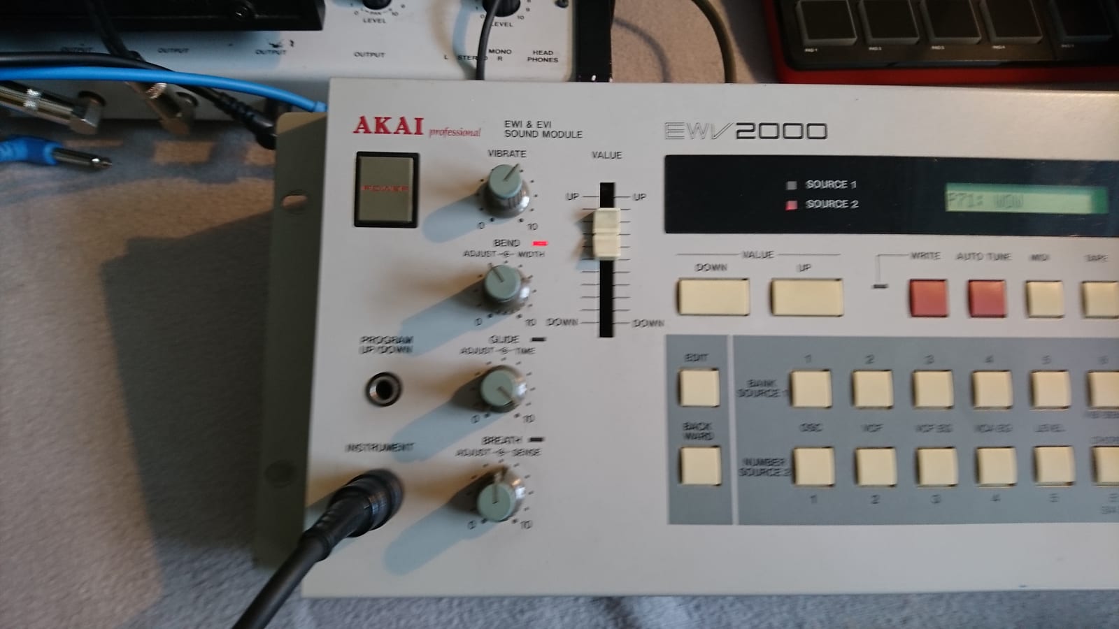 MATRIXSYNTH Akai EWV2000 Synth, Akai EWI1000 Wind Instrument Controller