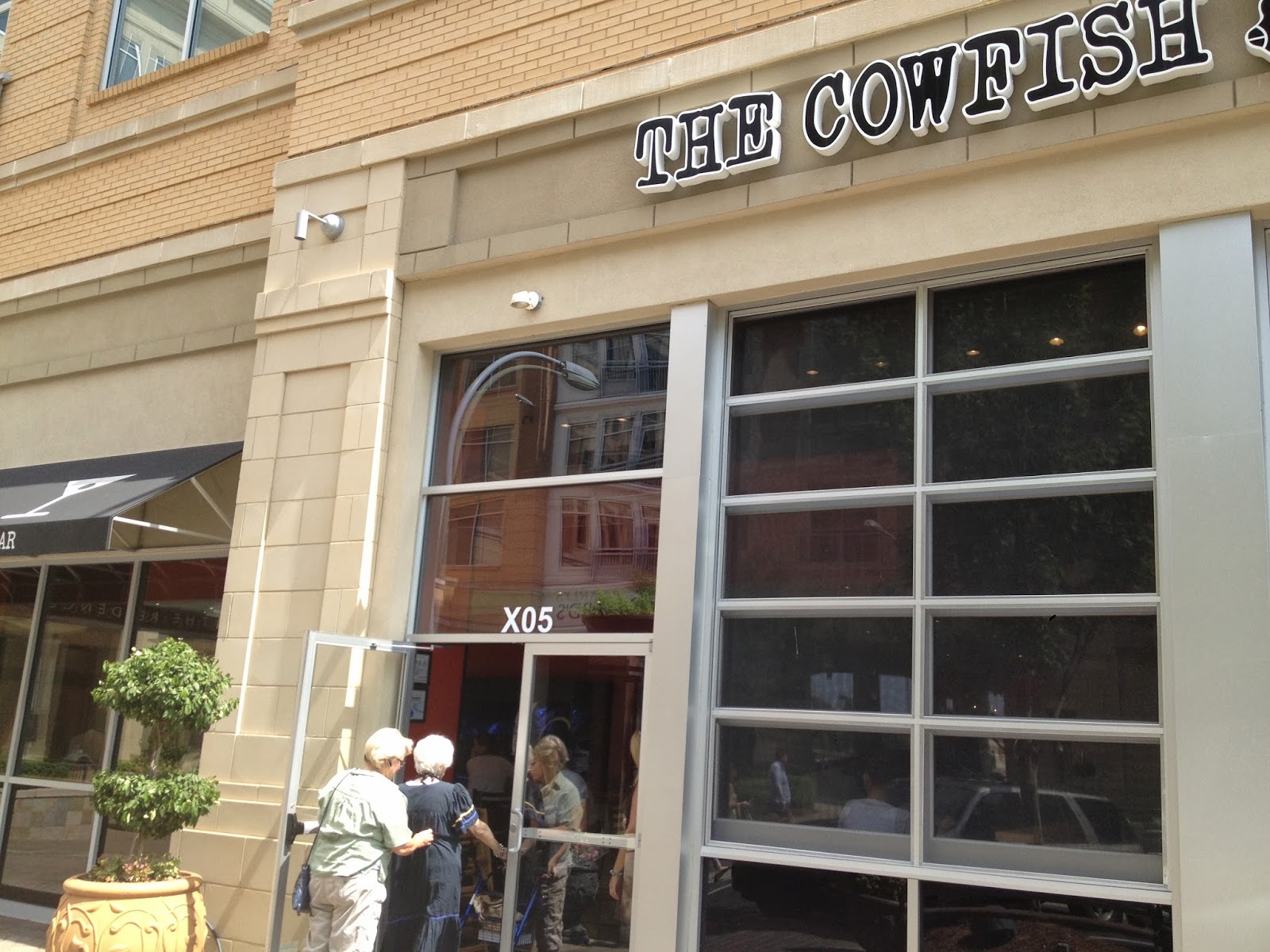 PIG OUT SPOTS The Cowfish Sushi Burger Bar (Charlotte, NC)